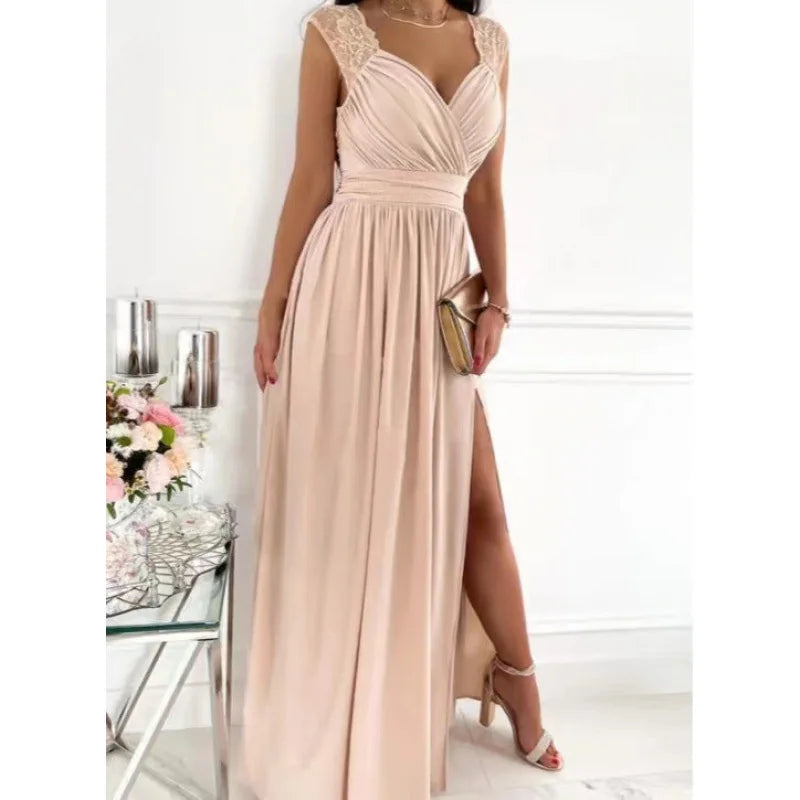 Klaudia | Abito Maxi con Dettagli in Pizzo