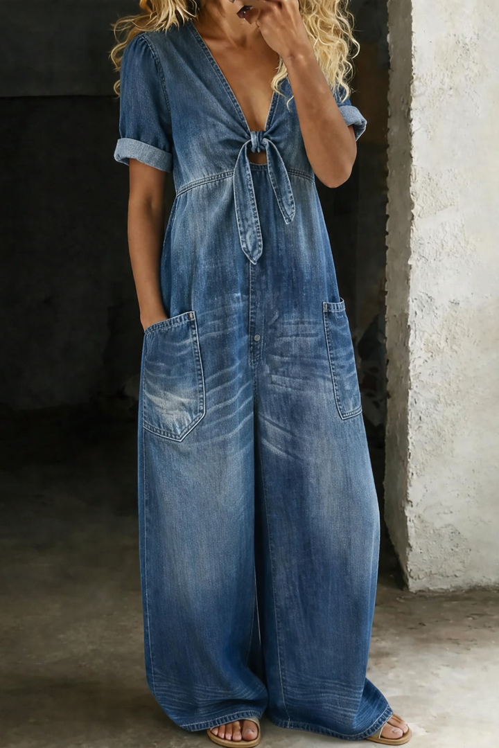 Benigna™ | Tuta in denim a maniche corte