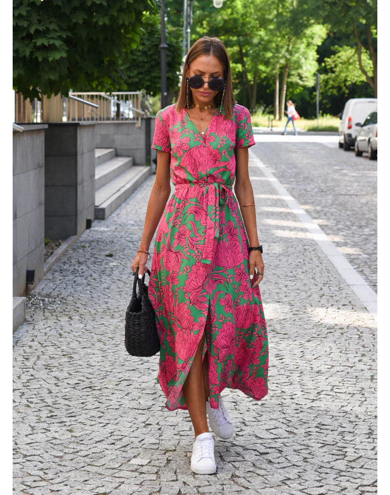 Julia - Abito elegante con scollo a V e linea modellante