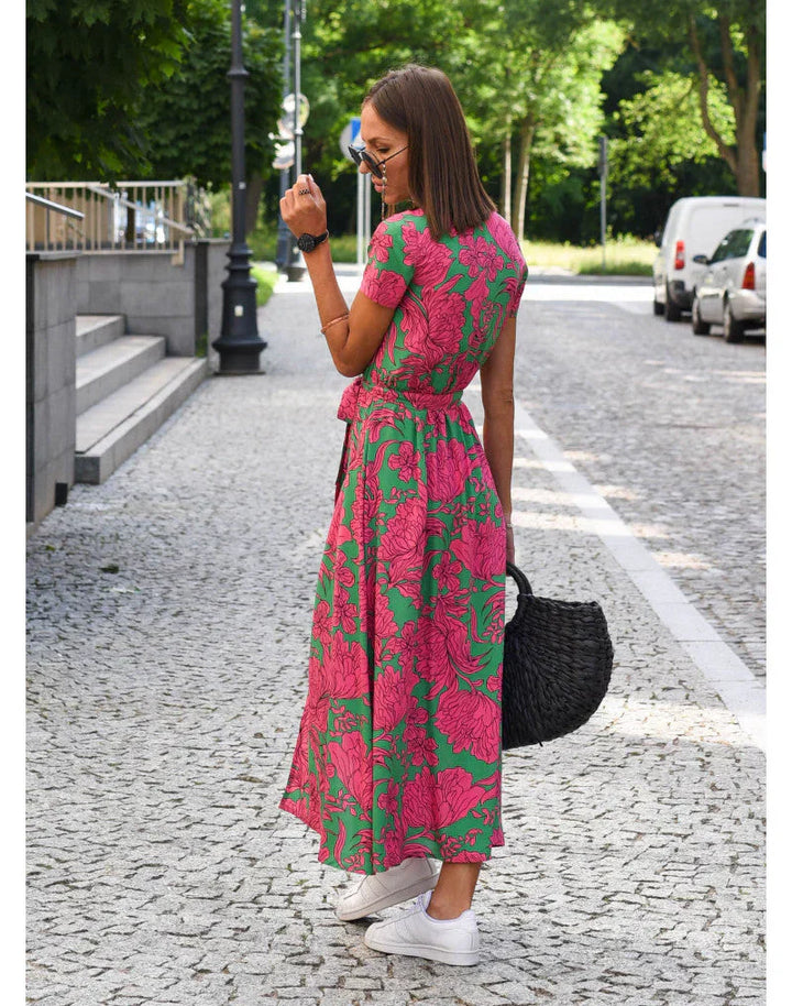 Julia - Abito elegante con scollo a V e linea modellante