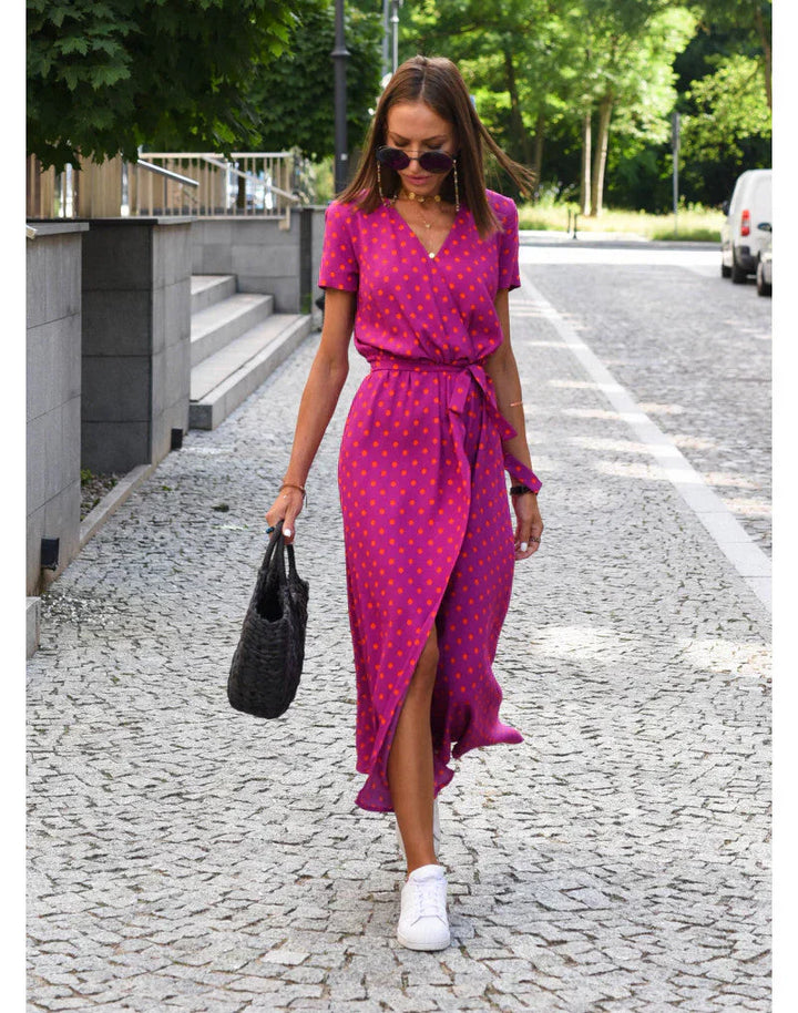 Julia - Abito elegante con scollo a V e linea modellante
